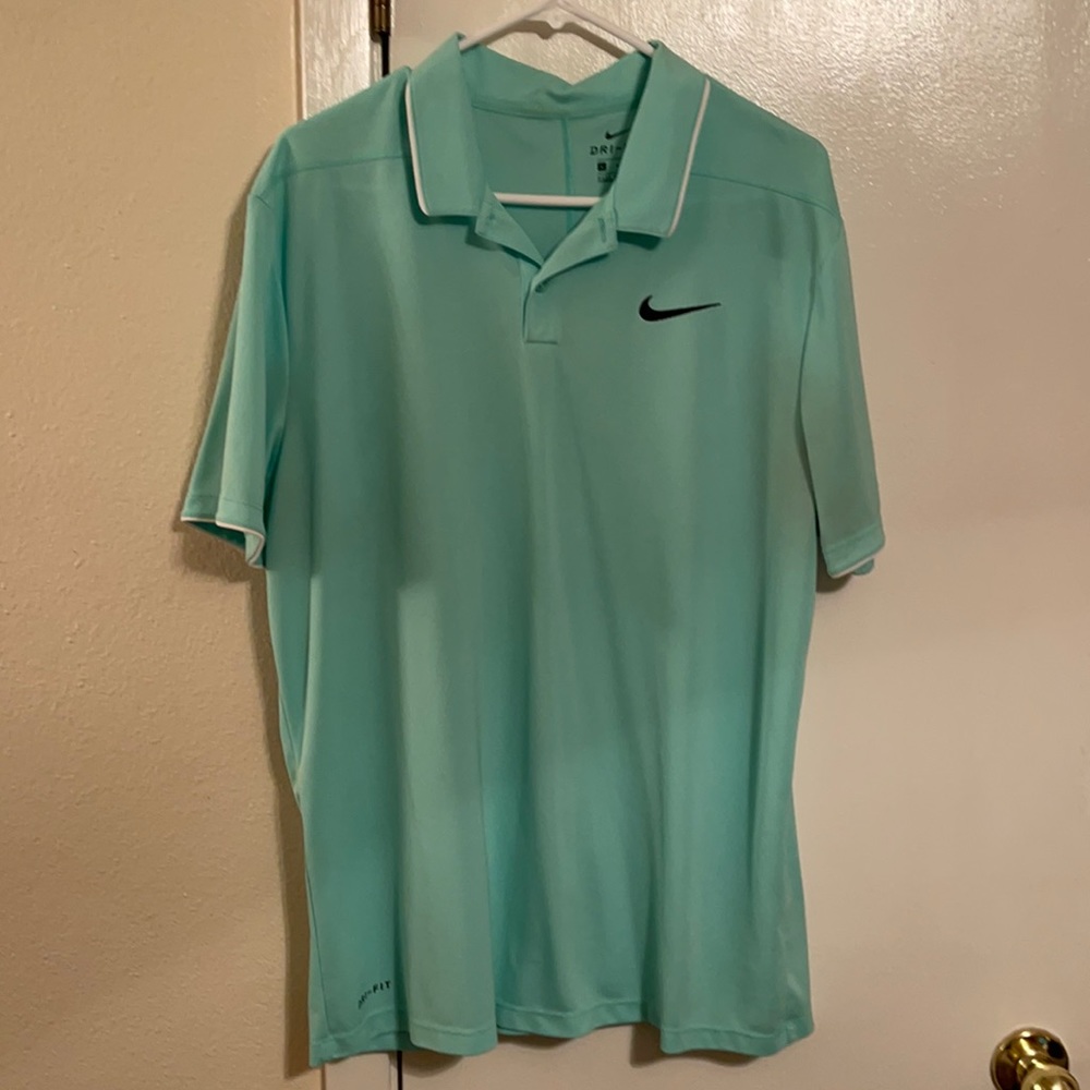 Nike golf shirt size large